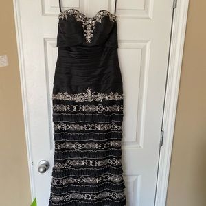 Beautiful mermaid prom dress with low back